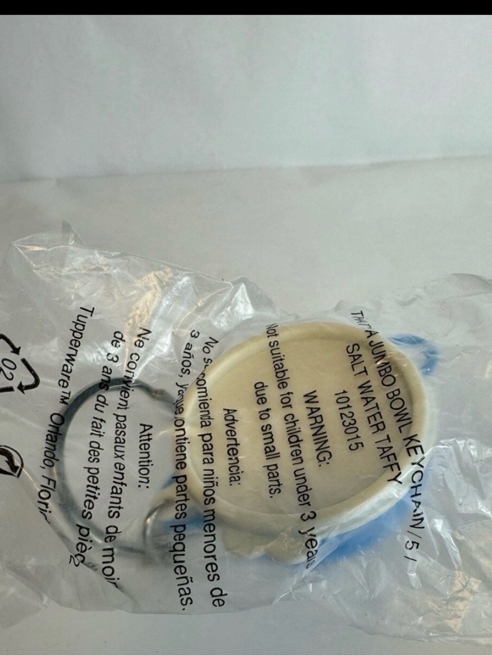 NEW Tupperware That’s A Jumbo Bowl Keychain Salt Water Taffy Sealed